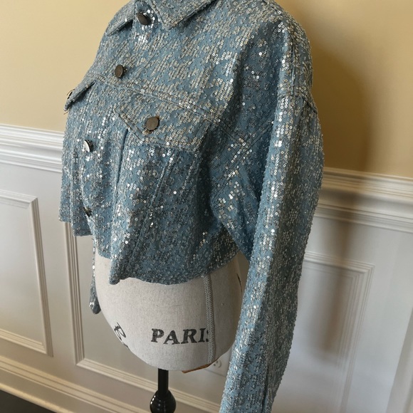 Oversized-Raw edge hem, Sequins Denim/Jeans cropped-Long sleeves Stretch Jacket. - Picture 4 of 16